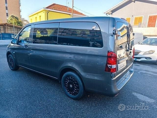 Usata Mercedes Vito 2016 Grigio Furgone