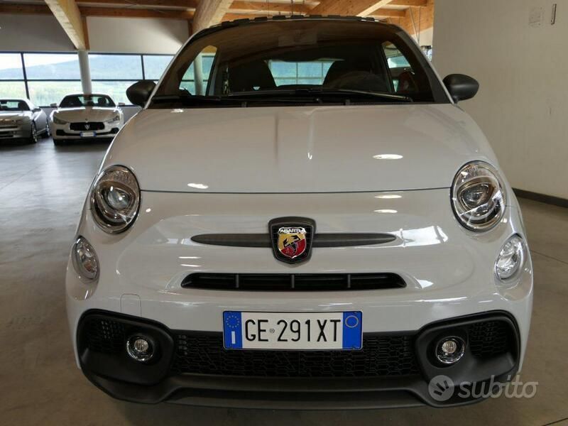 Usata Abarth 595 Competizione 180 CV (132 kW) 2022 Grigio Utilitaria