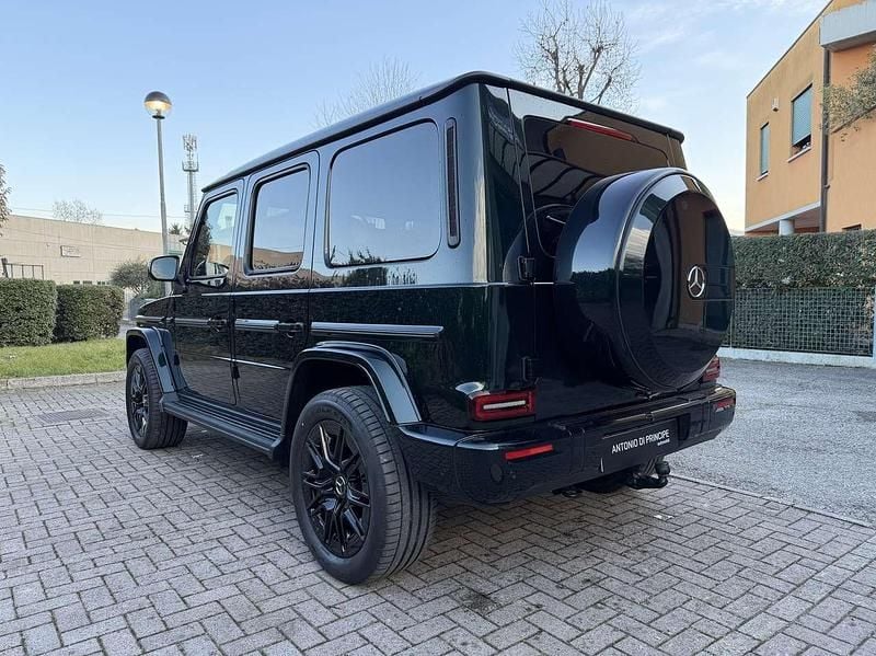 Usata Mercedes G450 367 CV (269 kW) 2025 Verde smerldo SUV