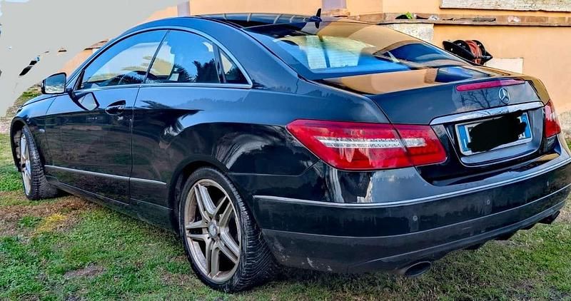 Usata Mercedes E350 Avantgarde 231 CV (169 kW) 2012 Nero Coupé