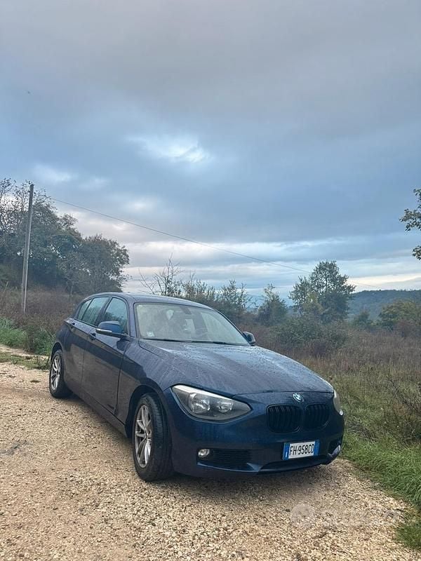 Usata BMW 114 95 CV (69 kW) 2013 Blu Utilitaria