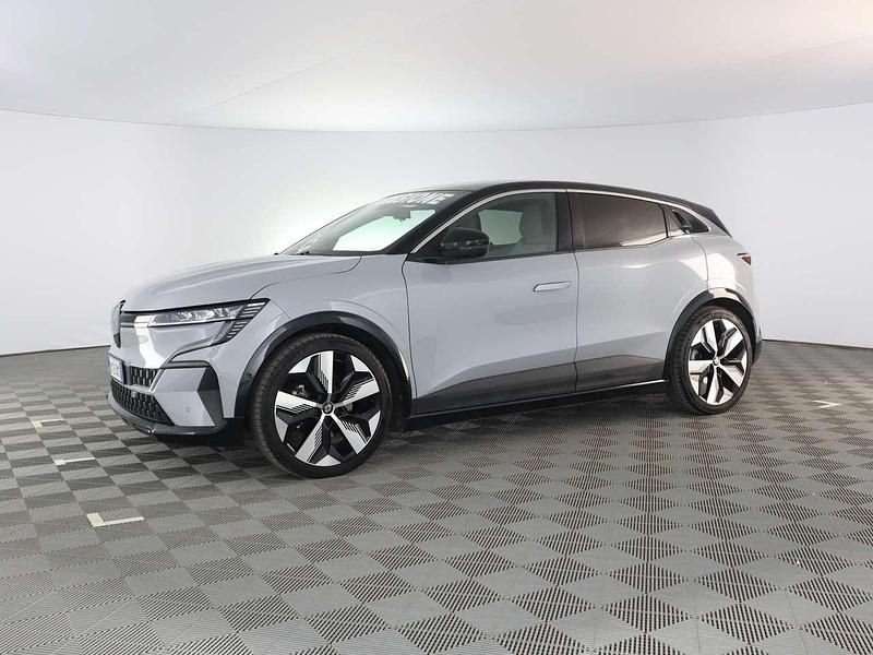Używany Renault Megane E-Tech Techno 161 kW (220 KM) 2023 Szary Sedan/Limuzyna