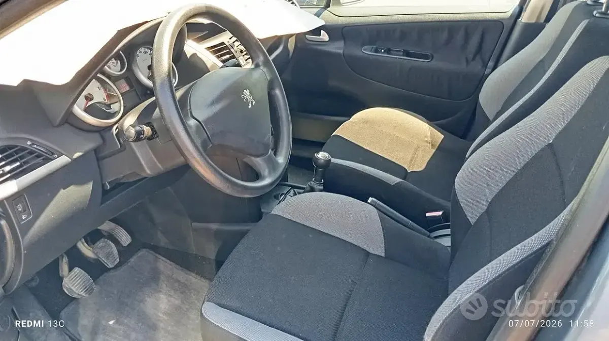 Usata Peugeot 207 68 CV (50 kW) 2007 Grigio Berlina
