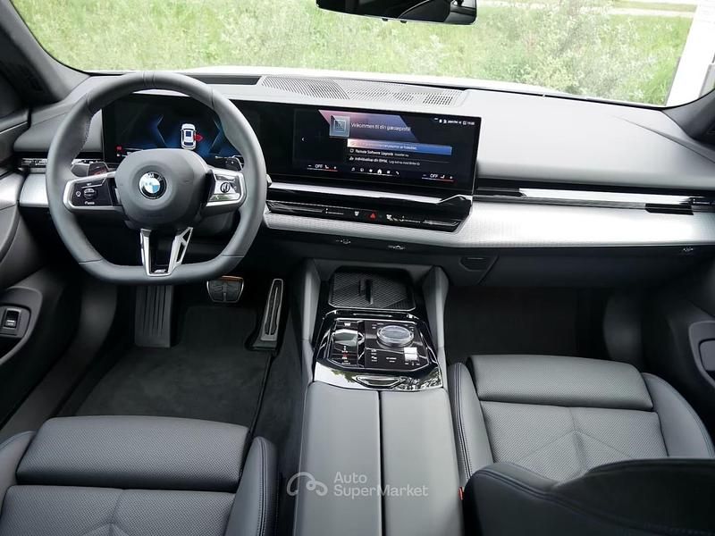 Usata BMW 520 M Sport 197 CV (144 kW) 2024 Bianco Station wagon