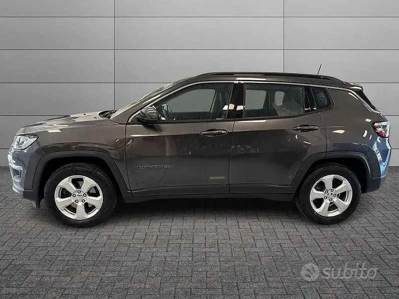 Usata Jeep Compass Longitude 140 CV (102 kW) 2019 Grigio SUV