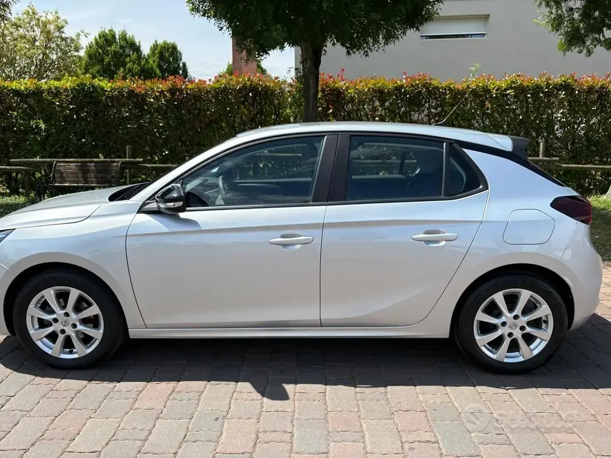 Usata Opel Blitz Edition 75 CV (55 kW) 2022 Grigio Berlina