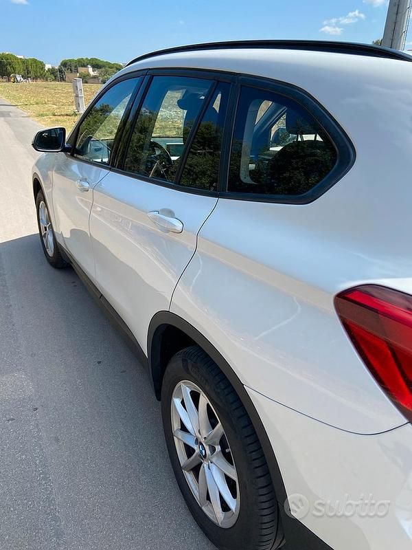 Usata BMW X1 Advantage 150 CV (110 kW) 2021 Bianco SUV