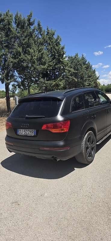 Usata Audi Q7 239 CV (175 kW) 2007 Nero SUV