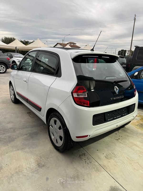 Usata Renault Twingo SE 71 CV (52 kW) 2015 Bianco Utilitaria