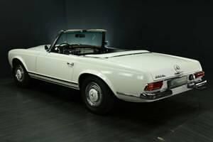Usata Mercedes 230 150 CV (110 kW) 1967 Bianco Cabrio