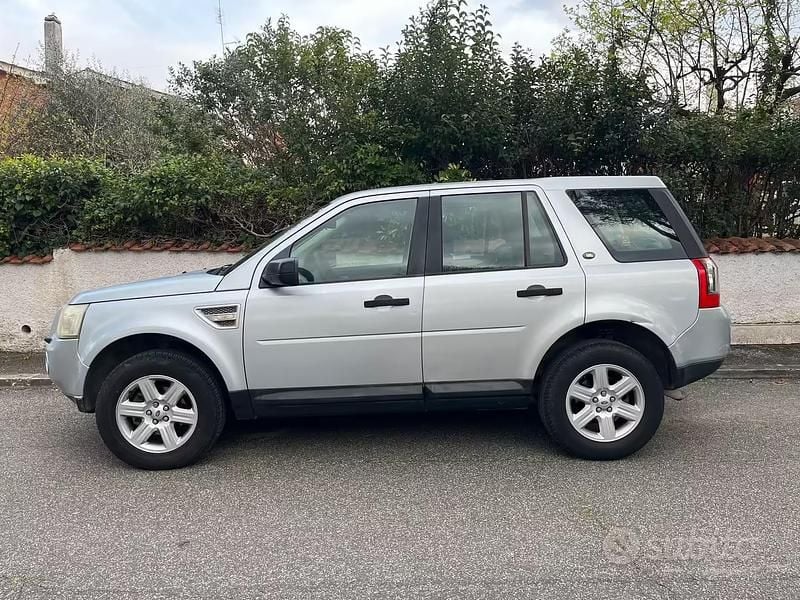 Usata Land Rover Freelander 2 150 CV (110 kW) 2010 Grigio SUV