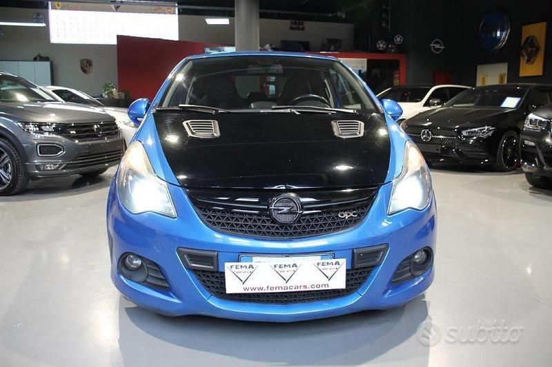 Usata Opel Corsa OPC 192 CV (141 kW) 2013 Blu Utilitaria