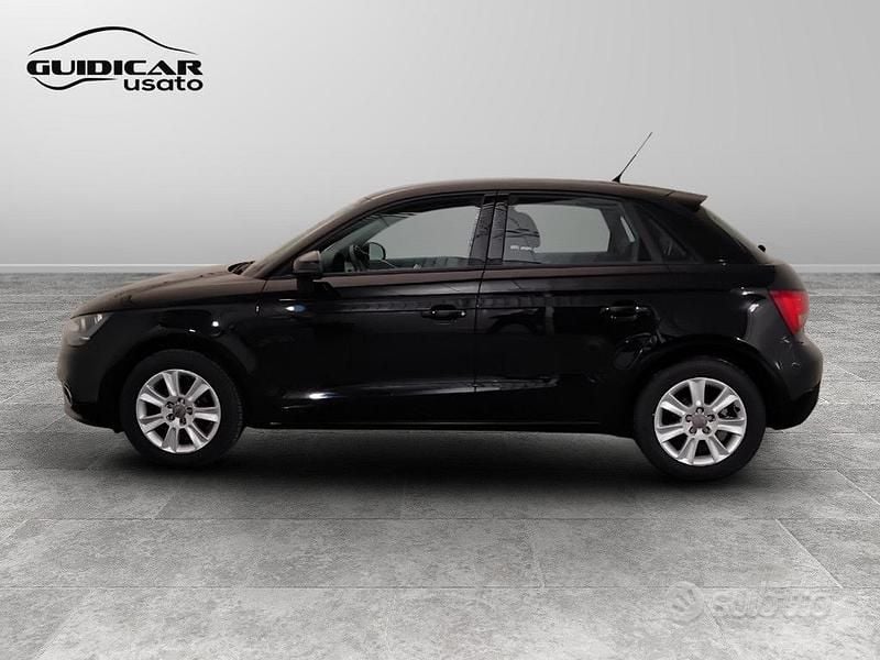 Usata Audi A1 Sportback Attraction 116 CV (85 kW) 2015 Nero Utilitaria