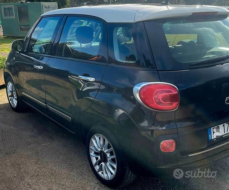 Usata Fiat 500L Lounge 95 CV (69 kW) 2015 Nero Monovolume