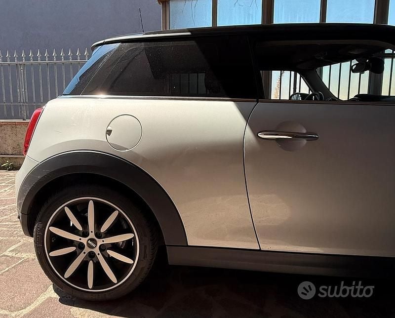 Usata Mini Cooper 136 CV (100 kW) 2020 Grigio Utilitaria