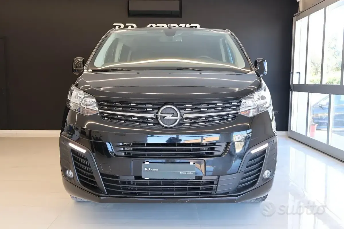 Occasion Opel Zafira Life Selection 120 ch (88 kW) 2020 Noir Monospace