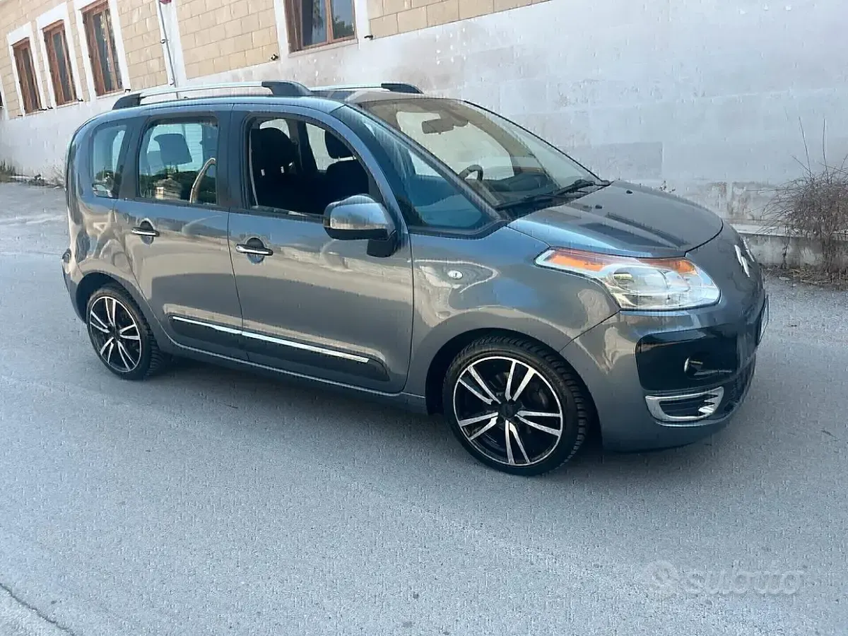 Usata Citroën C3 Picasso Exclusive 109 CV (80 kW) 2011 Grigio Monovolume