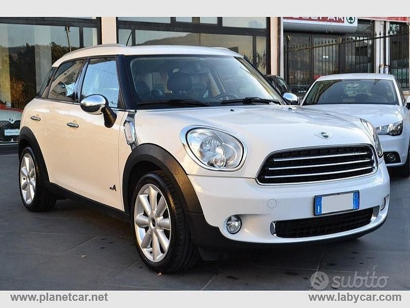Usata Mini Cooper D Countryman Business 111 CV (81 kW) 2011 Bianco SUV