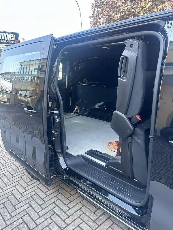 Usata Citroën Jumpy 144 CV (105 kW) 2024 Nero Monovolume