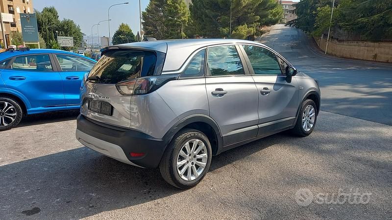 Usata Opel Crossland X Ultimate 110 CV (80 kW) 2022 Grigio SUV
