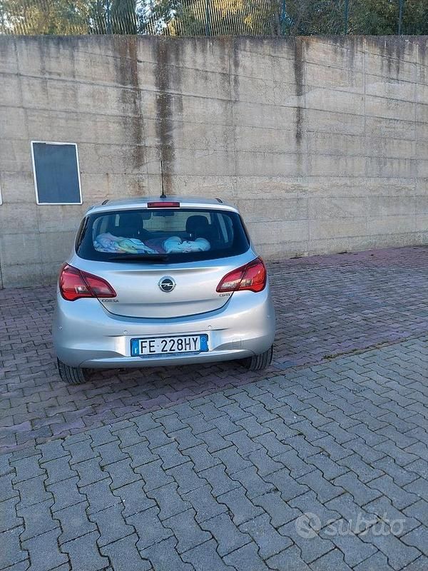 Usata Opel Corsa 75 CV (55 kW) 2016 Utilitaria