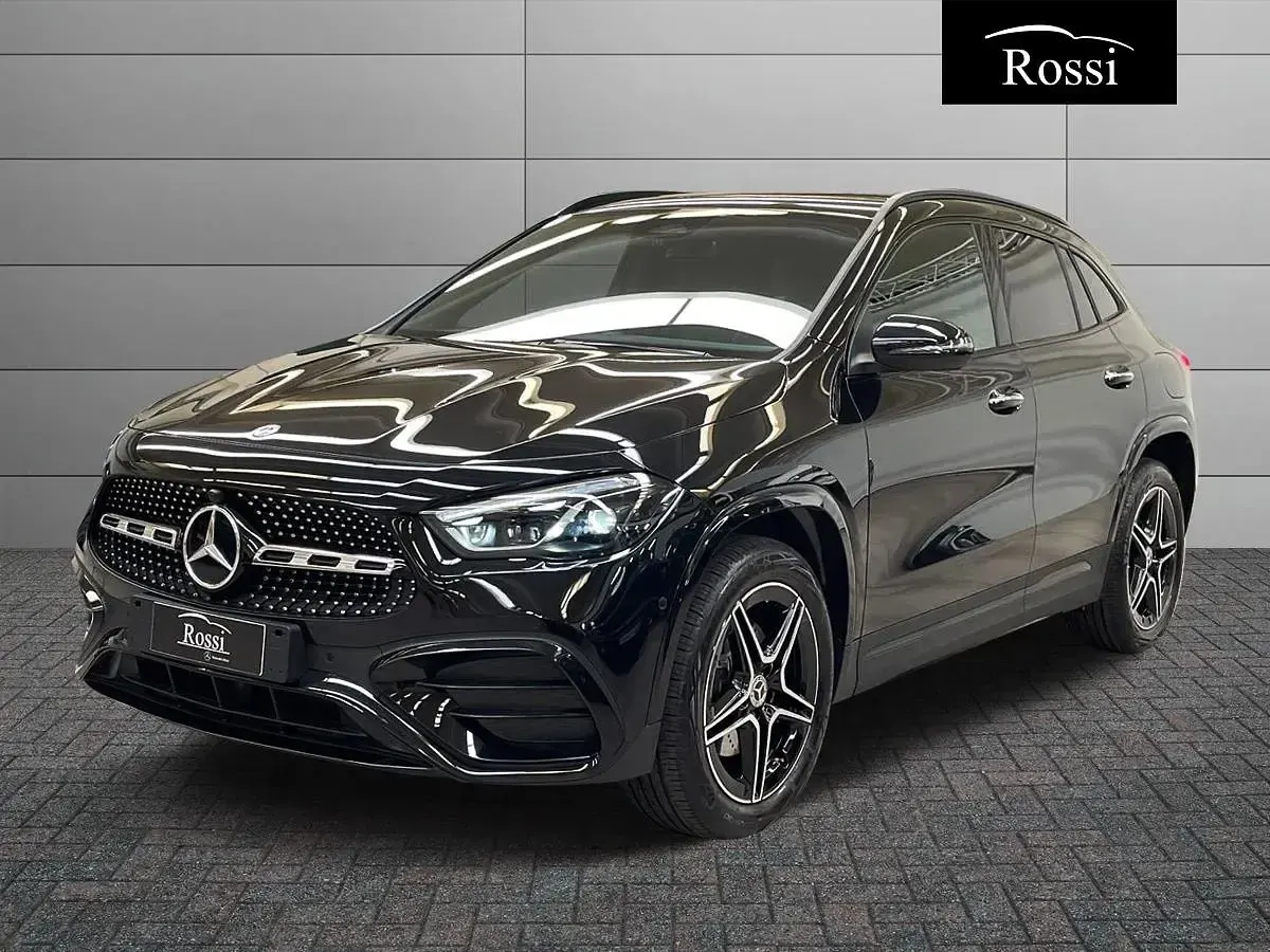 Usata Mercedes GLA250 163 CV (119 kW) 2026 SUV