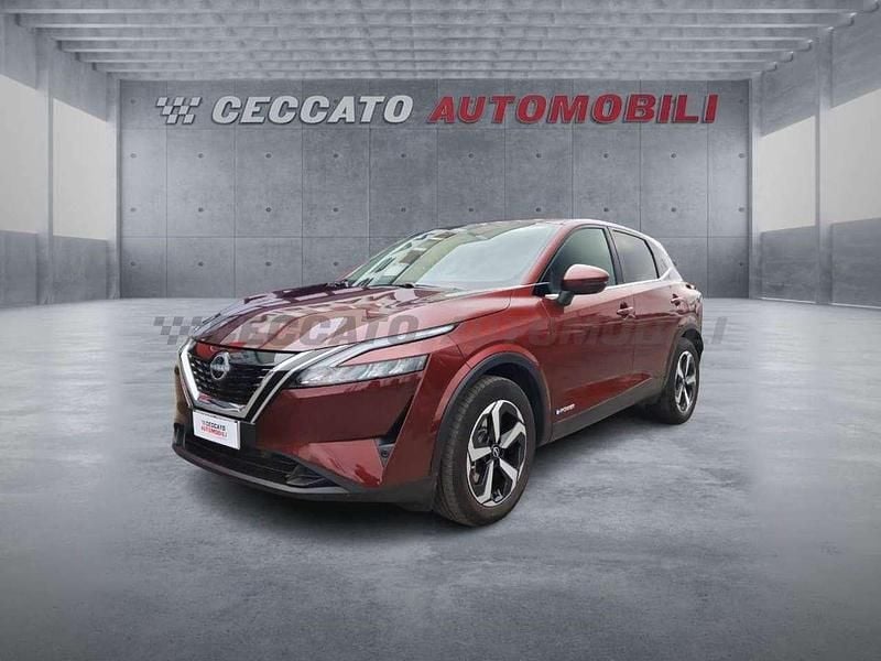 Usata Nissan Qashqai N-Connecta 158 CV (116 kW) 2022 Rosso SUV