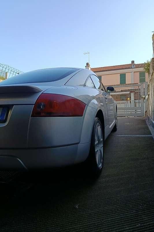 Usata Audi TT Ambiente 179 CV (131 kW) 2005 Coupé