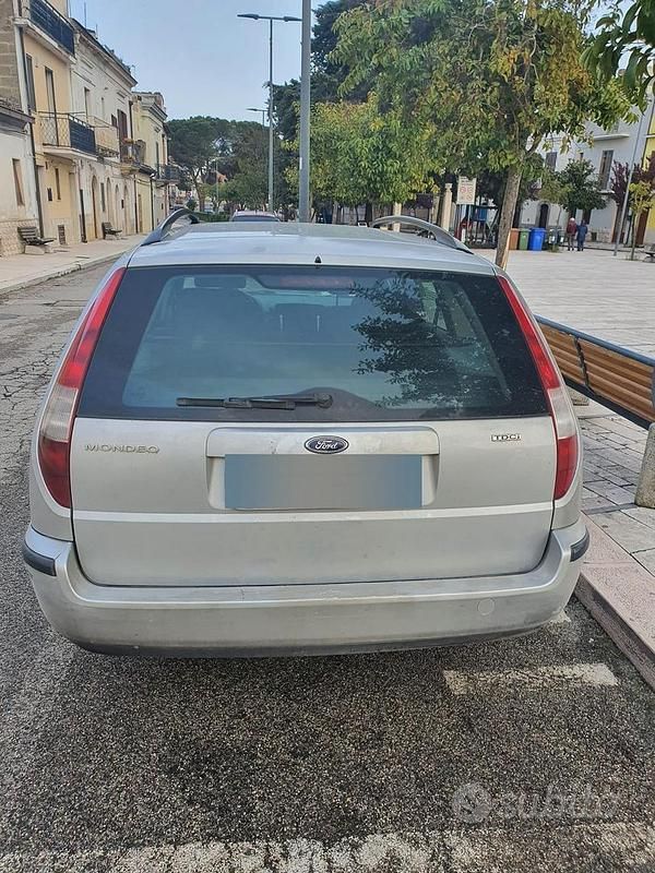 Usata Ford Mondeo S 131 CV (96 kW) 2003 Grigio Station wagon