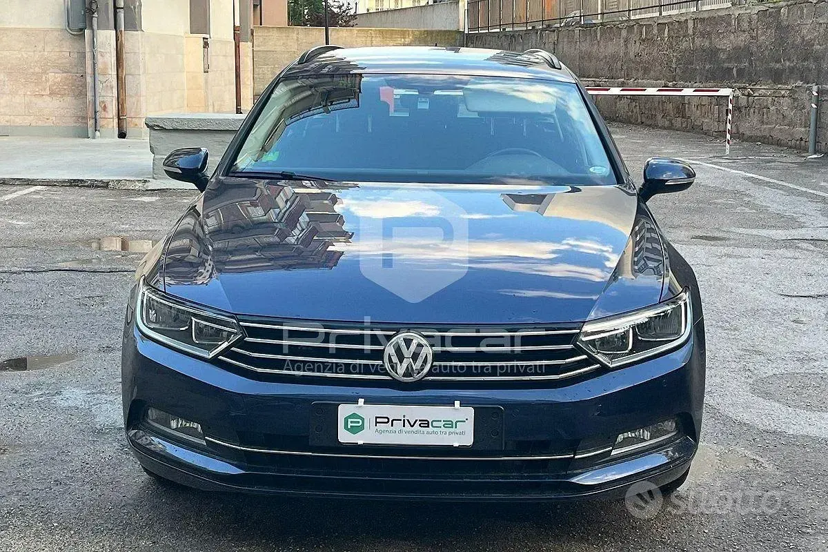 Usata VW Passat Business 150 CV (110 kW) 2016 Blu Station wagon