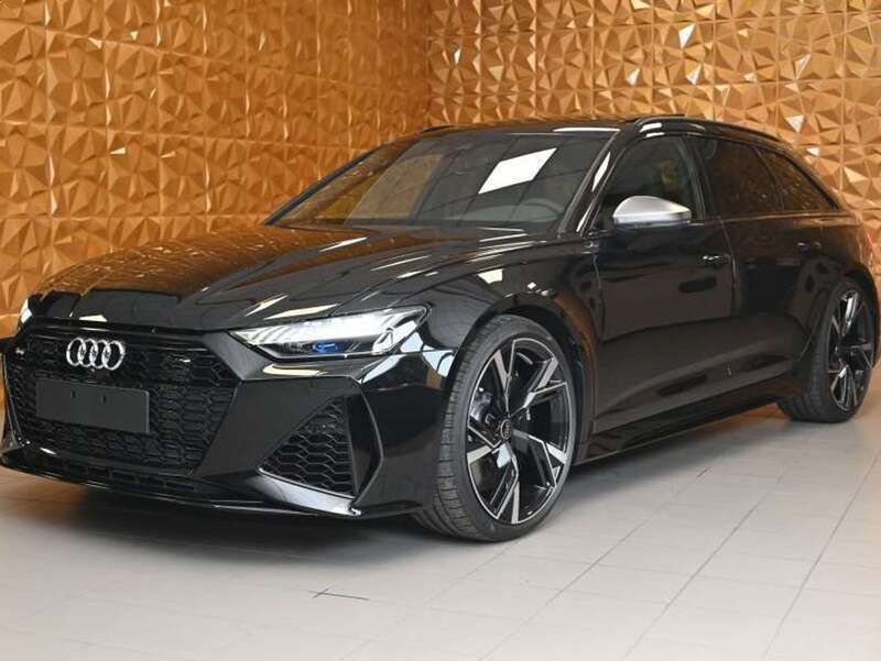 Nero mythos/rs pelle traforata Usata 2024 Audi RS6 Ambiente Station wagon | 139.900 € - Immagine 1/4