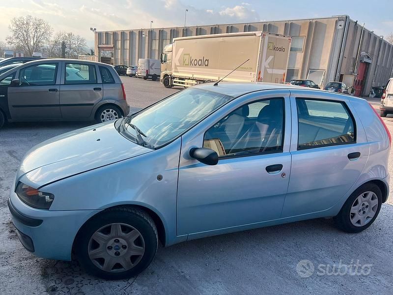 Usata Fiat Punto 2002 Utilitaria