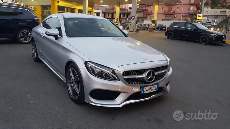 Argento Usata 2016 Mercedes C220 AMG Coupé | 20.000 € (Buon prezzo) - Immagine 1/4