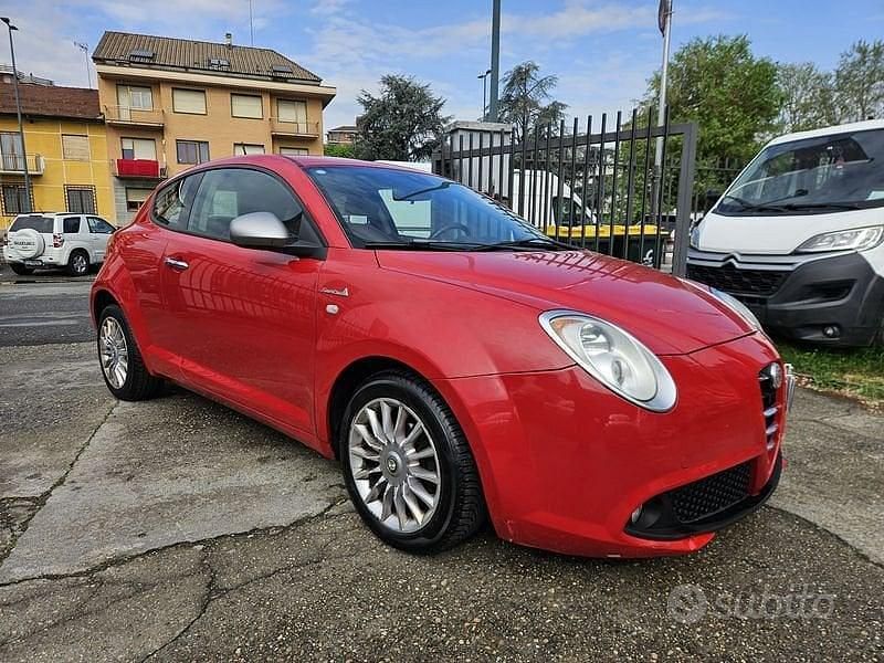 Usata Alfa Romeo MiTo Distinctive 85 CV (62 kW) 2012 Rosso Utilitaria