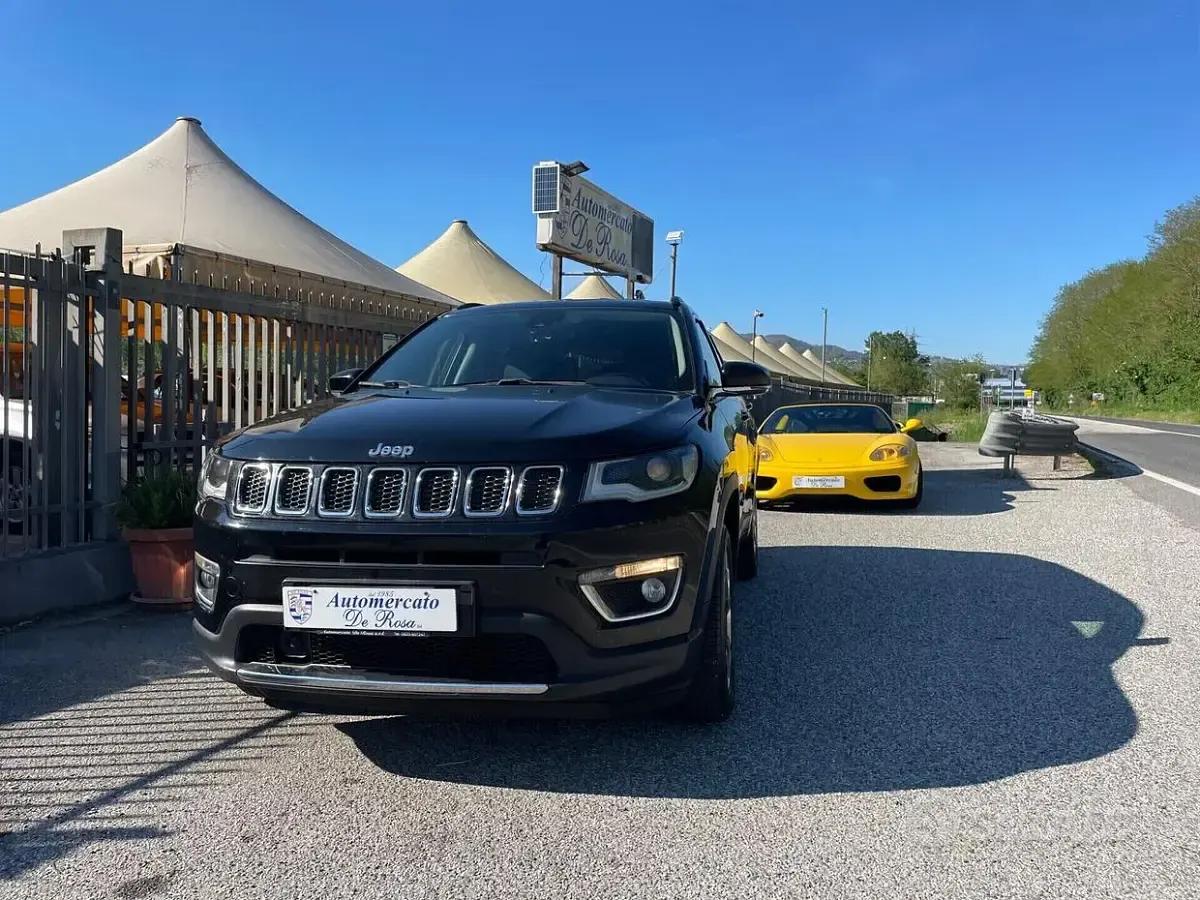 Usata Jeep Compass Limited 170 CV (125 kW) 2018 Nero SUV