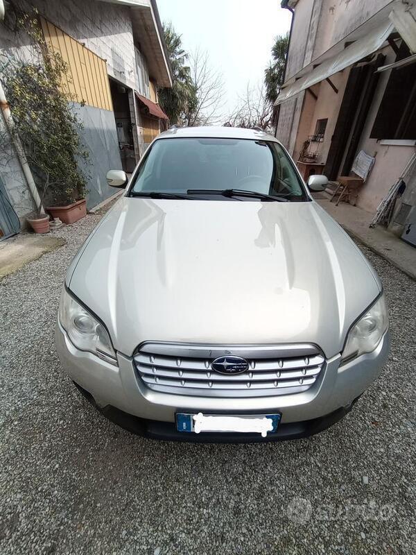 Usato 2006 Subaru Outback LPG_Hybrid (4.300 €)