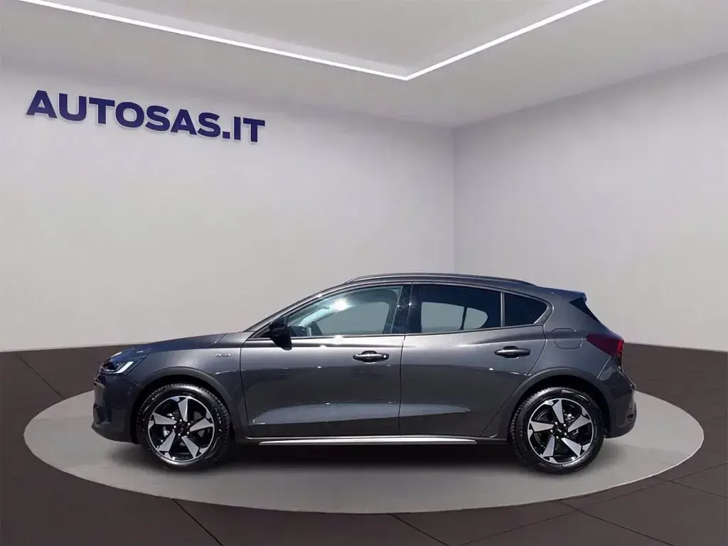 Usata Ford Focus Active 125 CV (91 kW) 2024 Grigio metallizzato SUV
