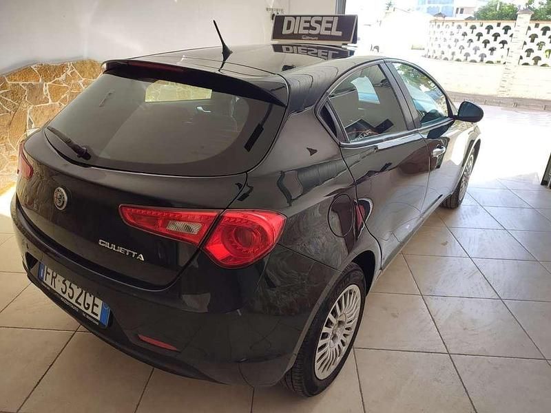 Usata Alfa Romeo Giulietta Super 120 CV (88 kW) 2018 Berlina