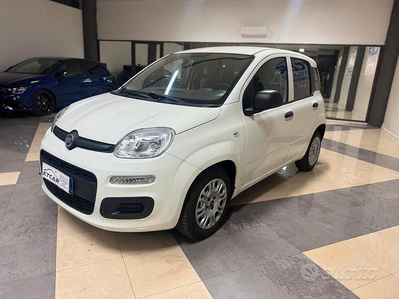 Usata Fiat Panda Pop 70 CV (51 kW) 2023 Bianco Utilitaria