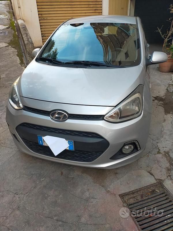 Usata 2016 Hyundai i10 Due volumi | 5900 € - Immagine 1/4