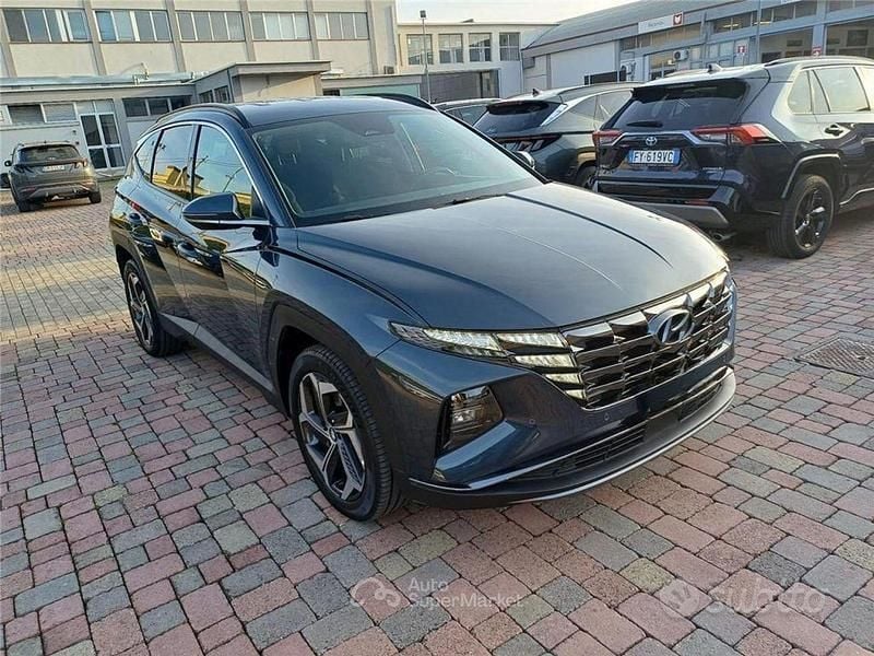 Blu met Usata 2022 Hyundai Tucson SUV | 27.300 € (Buon prezzo) - Immagine 1/4