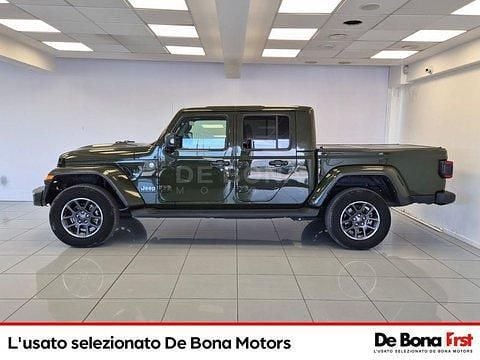 Usata Jeep Gladiator Overland 264 CV (194 kW) 2022 Sarge green Pick-up