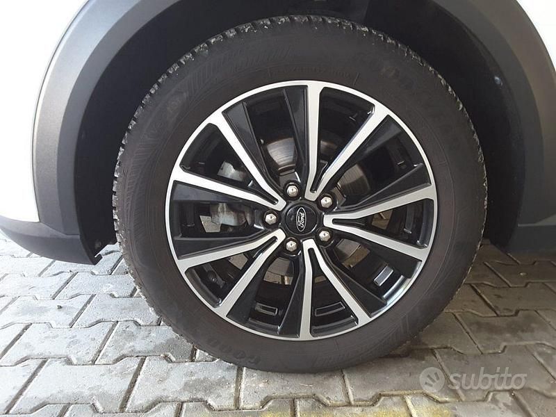 Usata Ford Puma Titanium 125 CV (91 kW) 2020 Bianco SUV