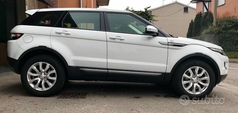 Usata Land Rover Range Rover evoque Dynamic 150 CV (110 kW) 2014 Bianco SUV