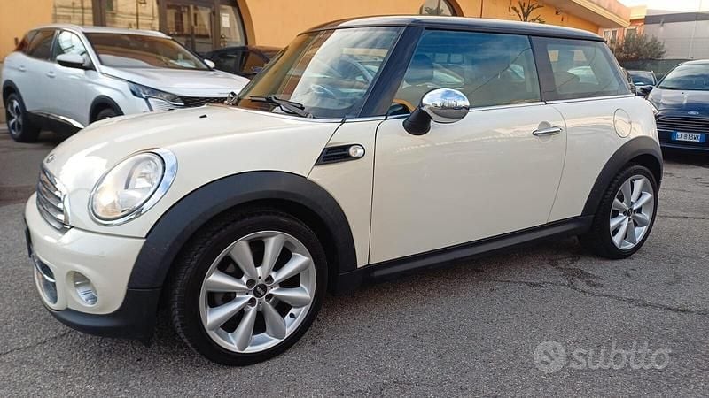 Occasion Mini Cooper D 111 PK (81 kW) 2011 Beige Hatchback