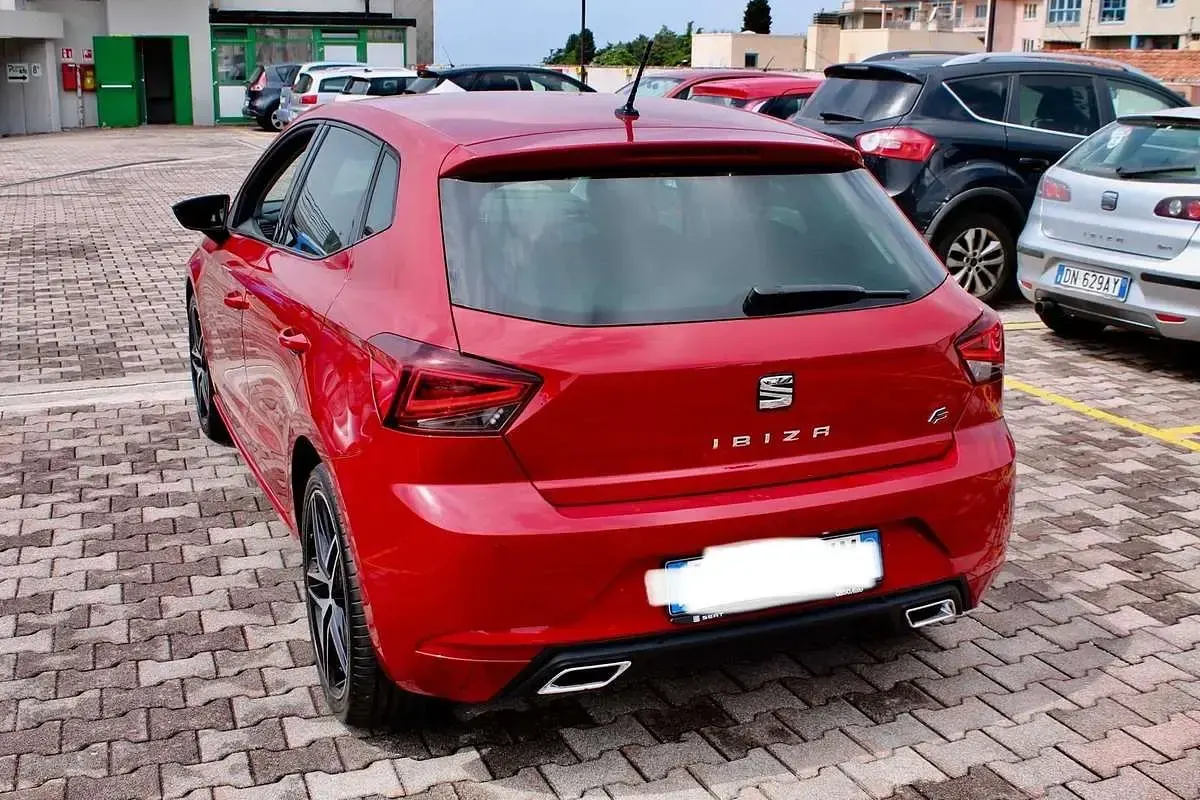 Usata Seat Ibiza FR 95 CV (69 kW) 2018 Rosso Utilitaria