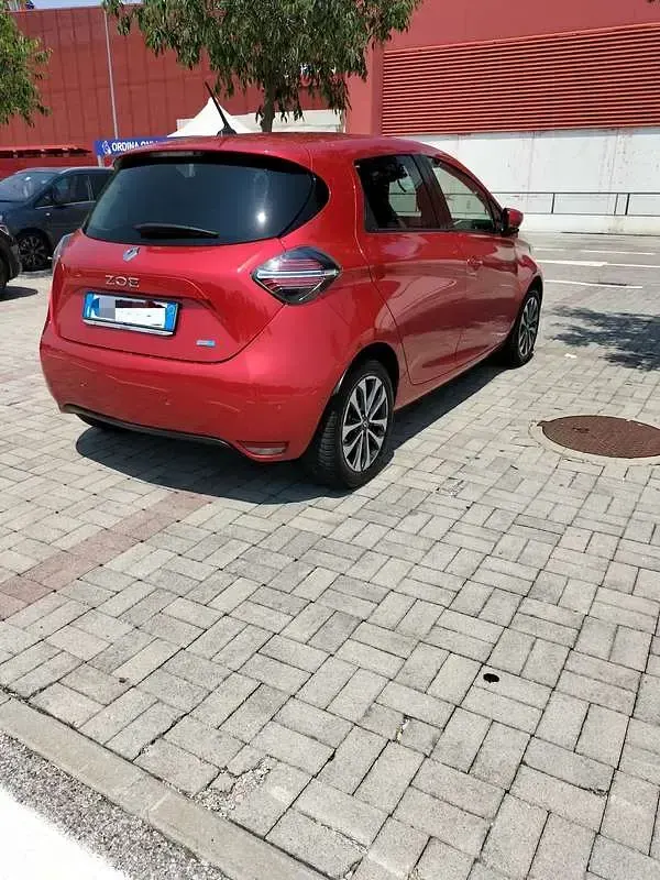 Usata Renault Zoe Intens 50 kW (69 CV) 2020 Utilitaria