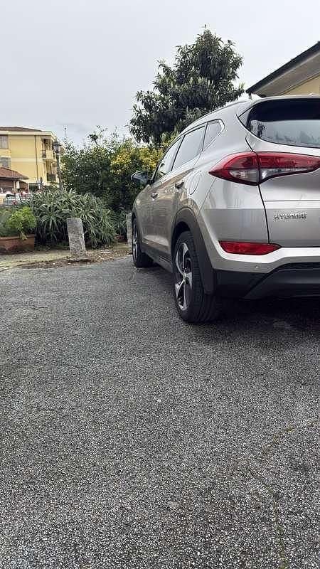 Usata Hyundai Tucson Xpossible 141 CV (103 kW) 2016 SUV