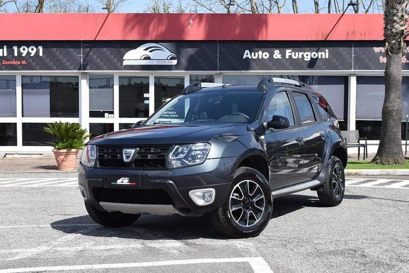 Usata Dacia Duster Black Shadow 114 CV (83 kW) 2017 Grigio / metallizzato SUV