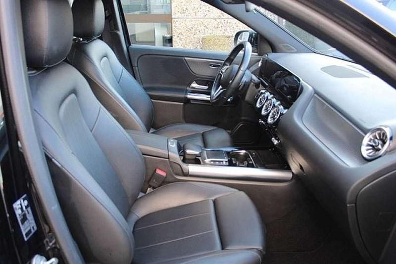 Usata Mercedes GLA200 Executive 150 CV (110 kW) 2020 Nero SUV